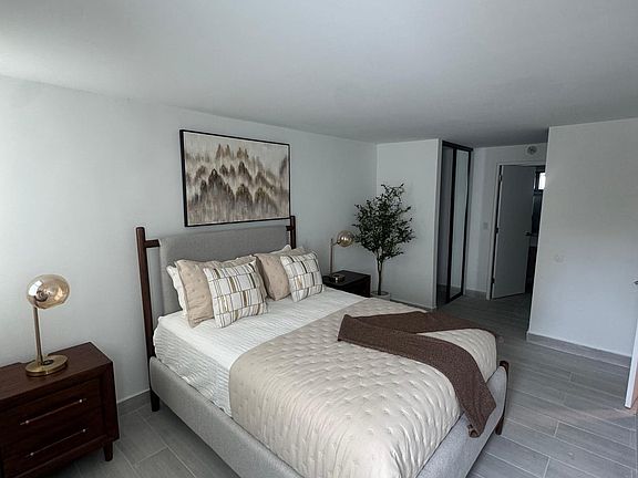 3rd image of 1447 Calle Estrella #B801