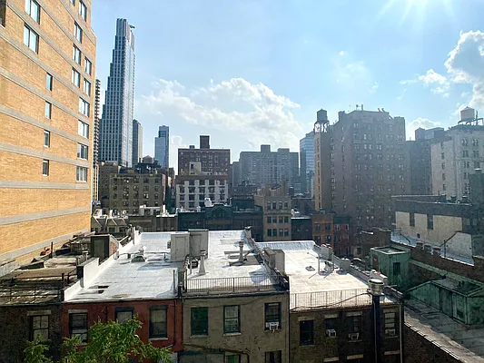 Rented by Tourma Realty LLC | media 17