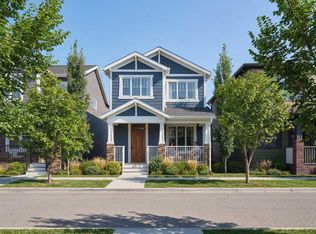 88 N Bluerock Ter SW, Calgary, AB T2Y 0S5