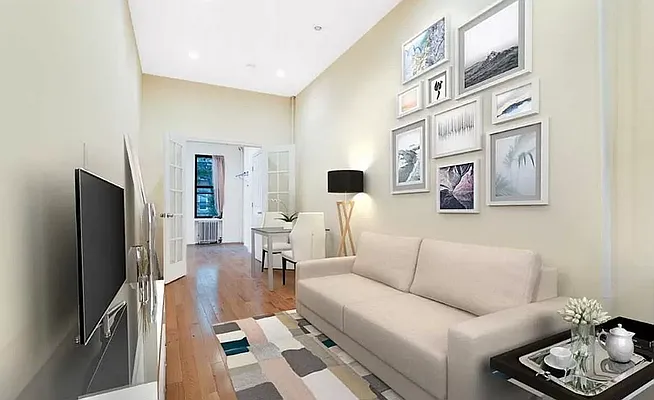 Rented by Evergreen Realty & Investments | media 14