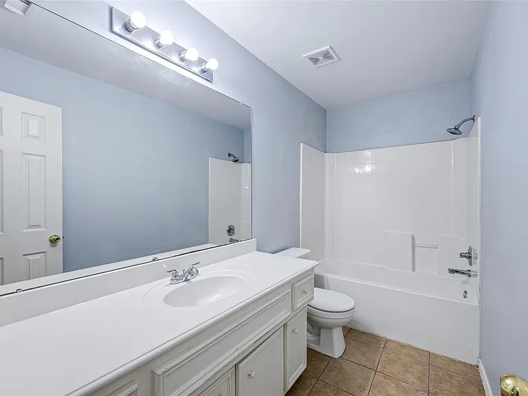 28507 Chateau Springs Ct — Photo 23
