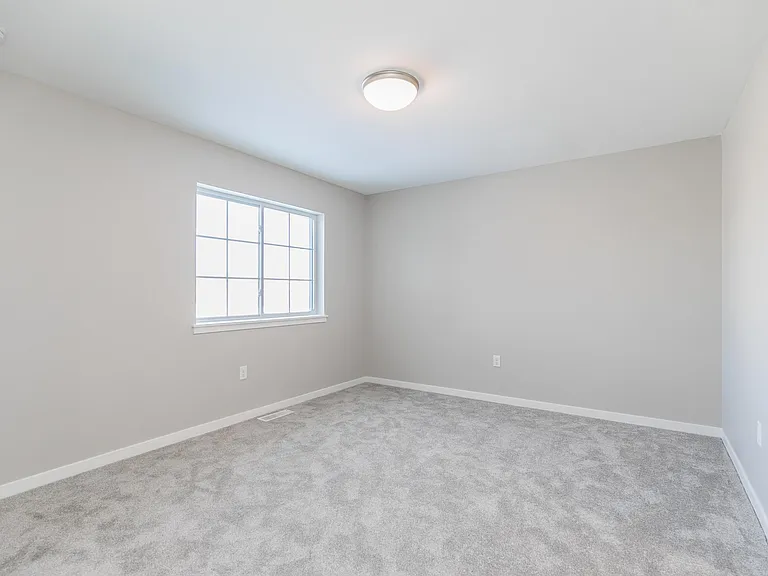 1401 Grant Ct NE #B — Photo 9