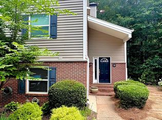 39 Dunwoody Springs Dr, Sandy Springs, GA 30328