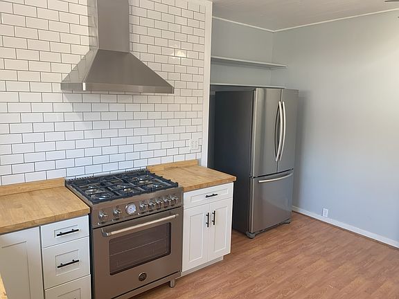 5th image of 518 W Gutierrez St APT B