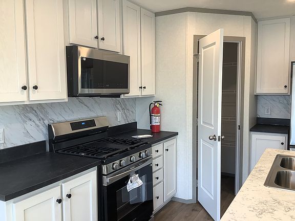 4th image of 3545 Cornbread Ct SE #284