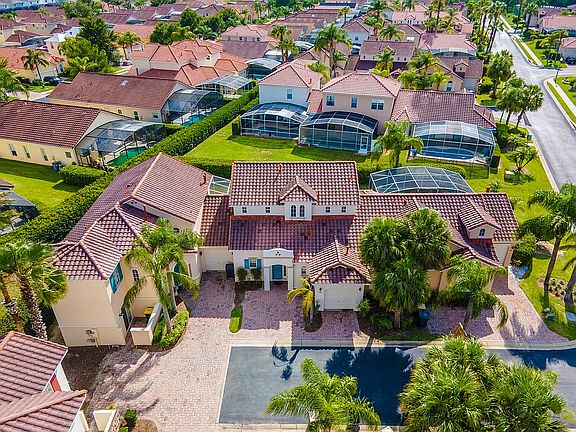 2nd image of 546 Brunello Dr