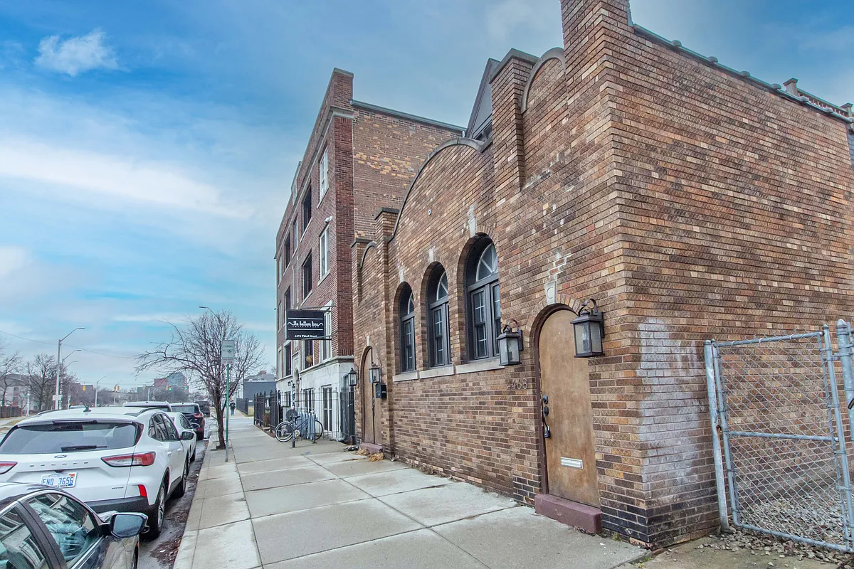 Building Photo - 4468 3rd St