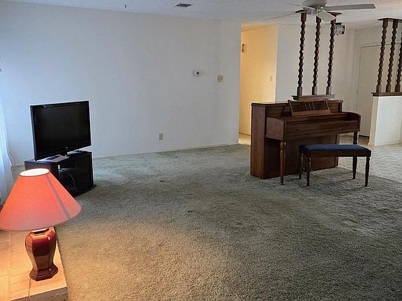 5th image of 13720 EARLYWOOD ST