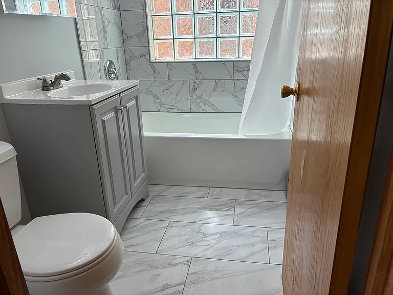 1635 S Harlem Ave #1W — Photo 4