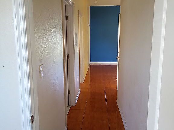 5th image of 746 Cockatoo Ct