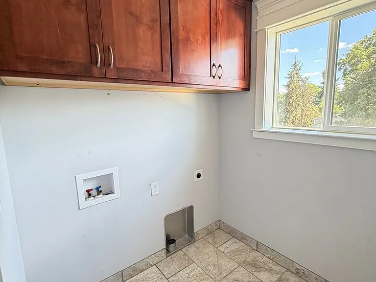 103 W Bishop Way — Photo 15