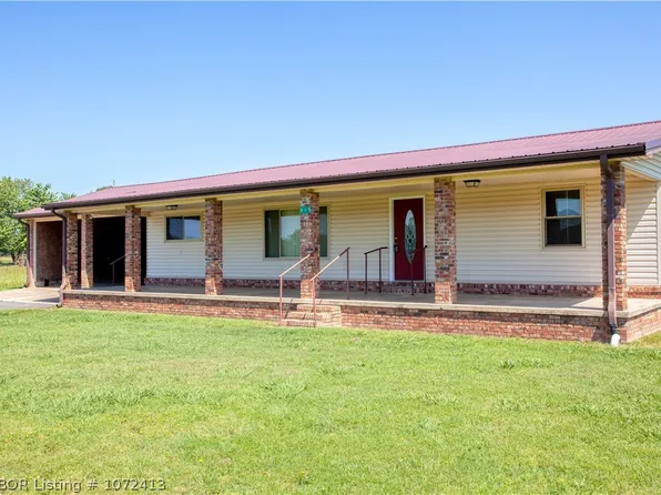 915 Heather Ln, Van Buren, AR 72956