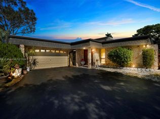 5104 Banyan Ln, Tamarac, FL 33319