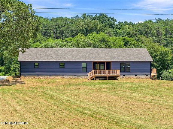 5th image of 1066 English Mountain Rd