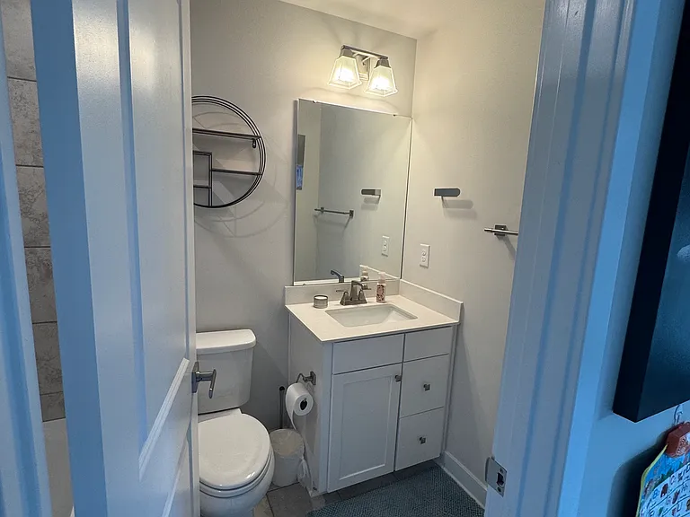 940 Broad River Ln — Photo 15