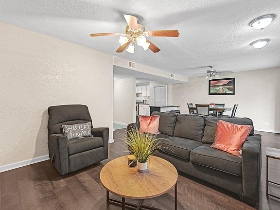 5th image of 2202 Bivens Brook Dr