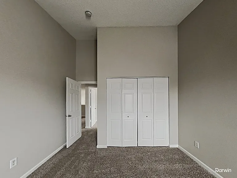 5838 Cabot Dr — Photo 20