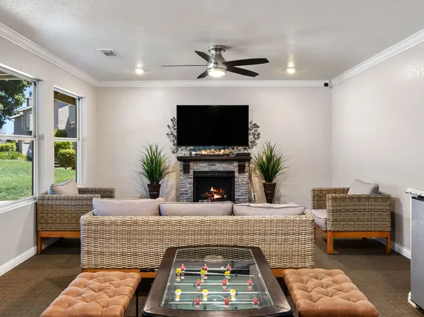 River Run Apartments, 1101 Farmington Dr #130, Vacaville, CA 95687