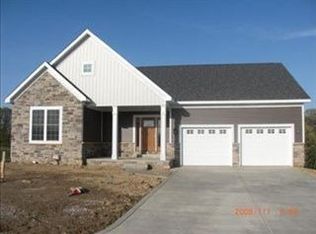 316 W Ridgeview Dr, Valparaiso, IN 46385