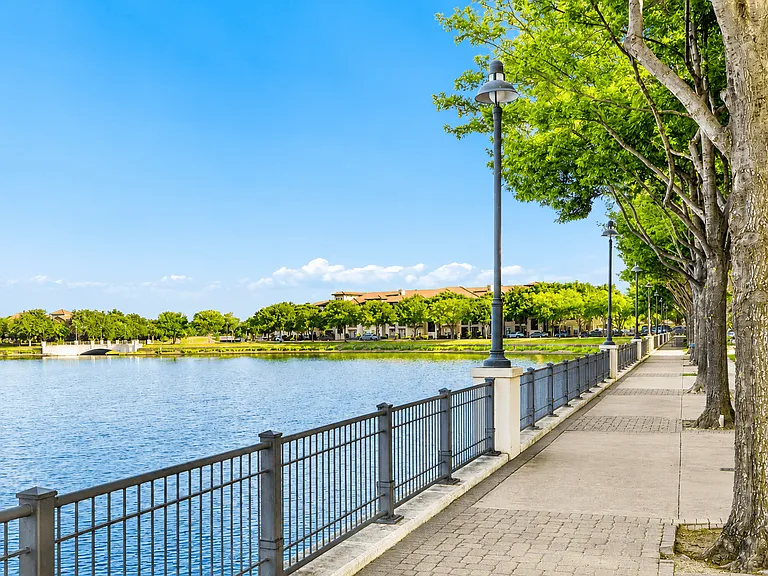 La Villita Lakeside and Landings — Photo 54