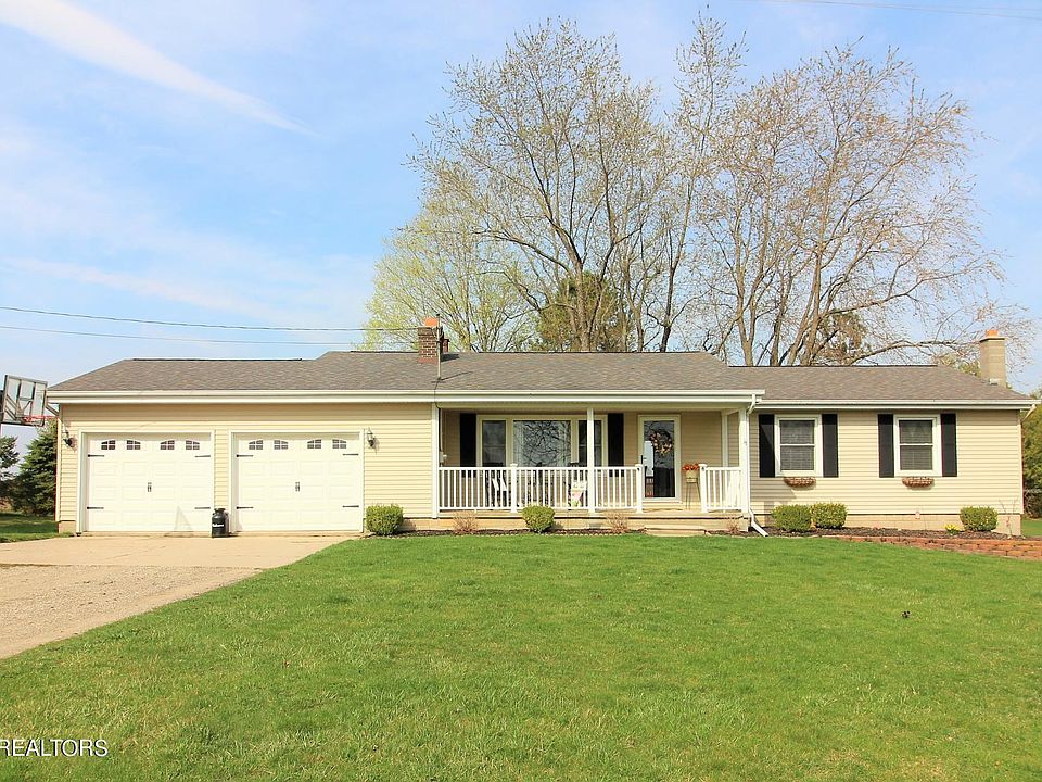 6744 S Lowell Rd, Saint Johns, MI 48879 Zillow