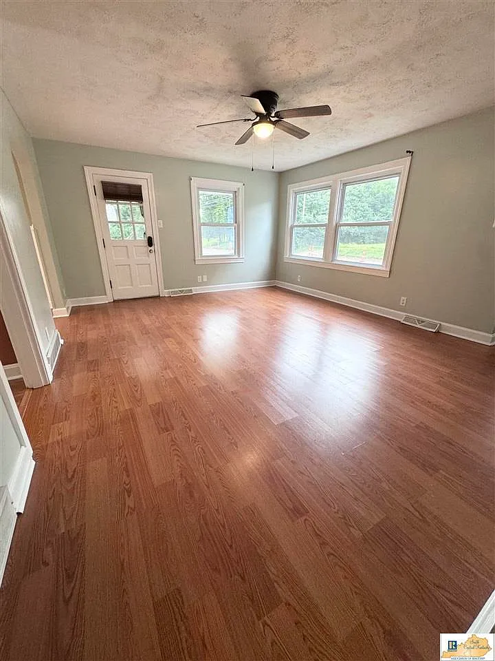 3 bed, 1526 sqft, $1,650 — Photo 4