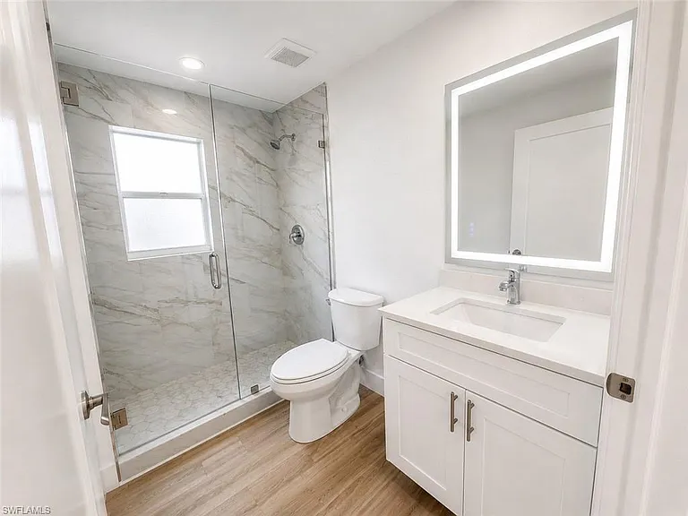 8204 Ibis Cove Cir #B-212 — Photo 20
