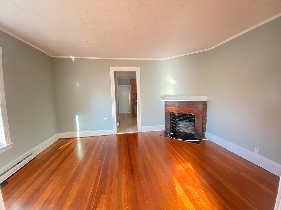 21 Winthrop St Framingham, MA, 01702 Apartments for Rent Zillow