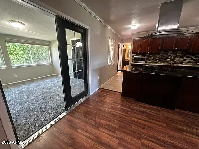 8737 E Jackrabbit Rd — Photo 6