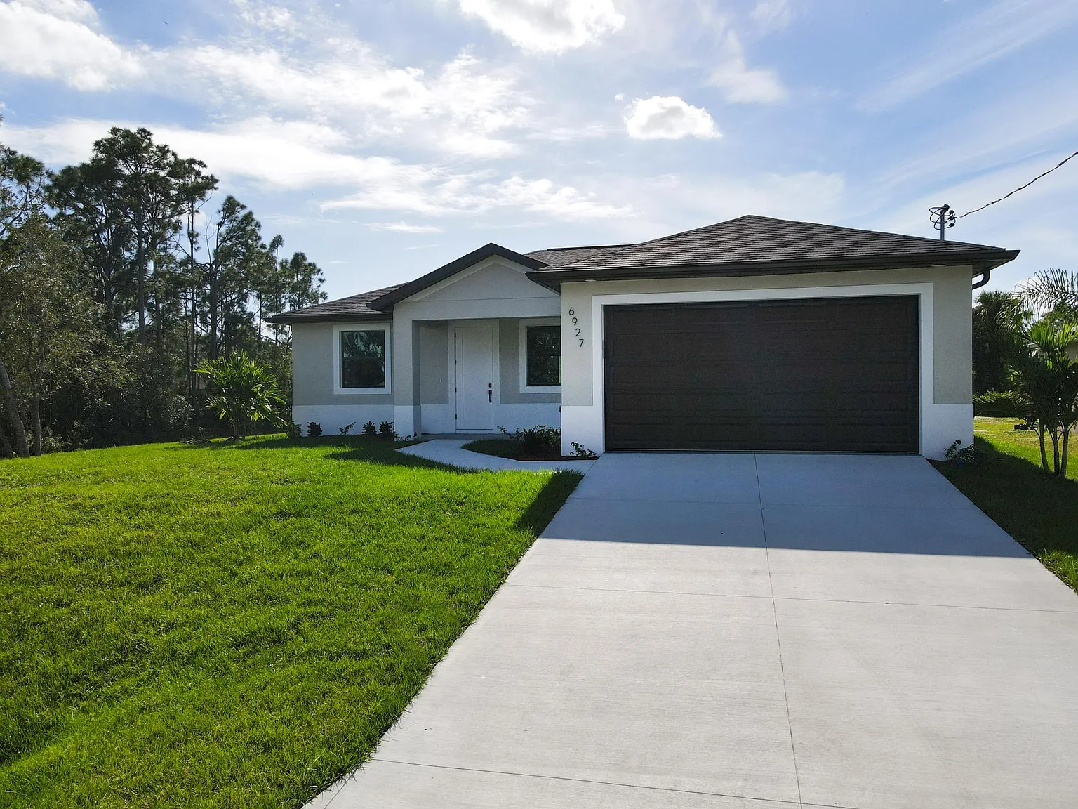 3 bed, 1498 sqft, $2,300 — Photo 2