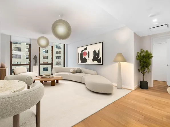 360 E 89th St #7D, New York, NY 10128