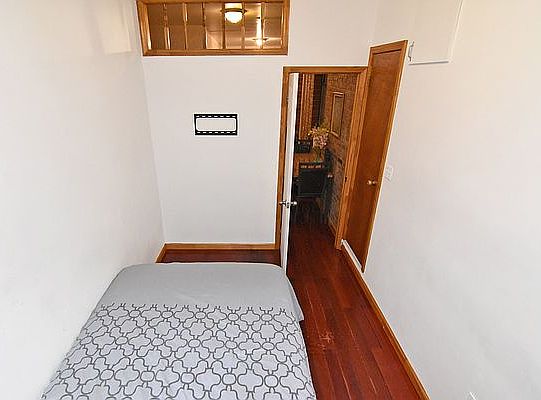 2nd image of 123 Ludlow St APT 12A