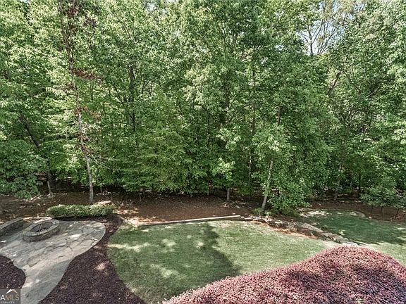 2nd image of 175 Woodcliff Dr