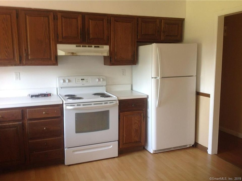 2nd image of 23 Walnut St