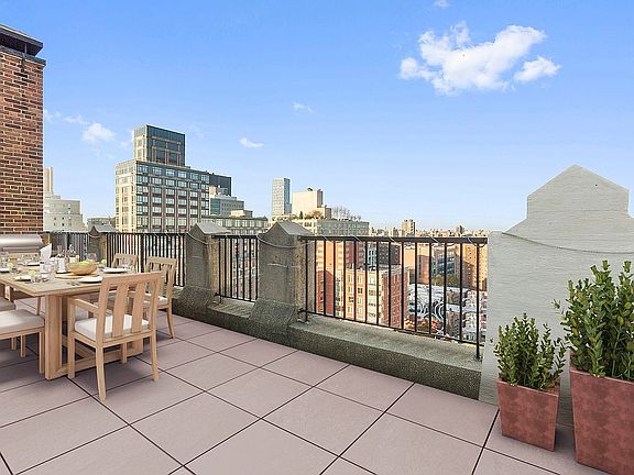 2nd image of 166 E 96th St #Pha