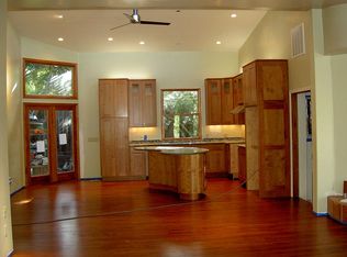 1496 Hymettus Ave, Encinitas, CA 92024