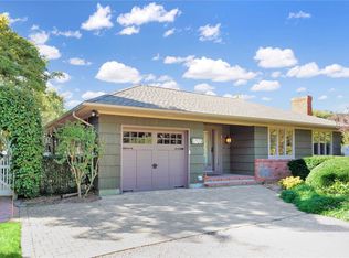 1920 Harbor Ln, Cutchogue, NY 11935