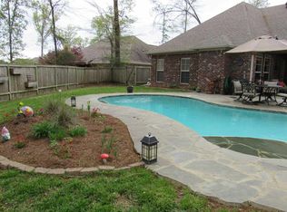 110 Persimmon Pl, Madison, MS 39110