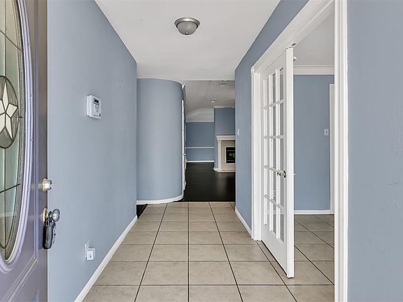 3rd image of 5638 Fair Forest Dr