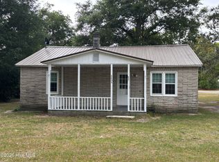 2455 Quewhiffle Rd, Aberdeen, NC 28315
