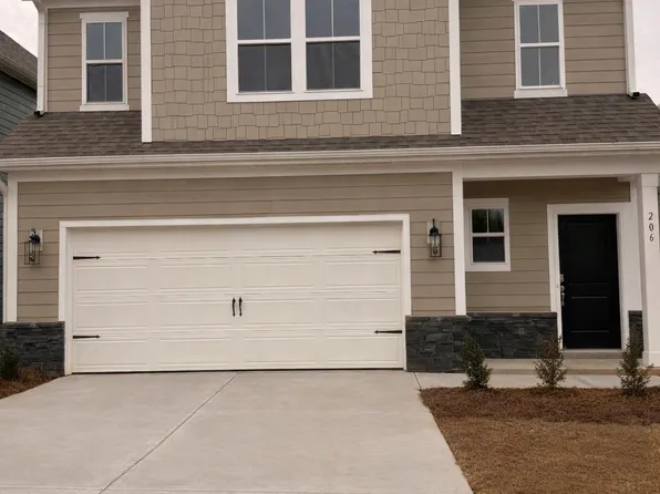 206 Plain Post Trl, Simpsonville, SC 29681