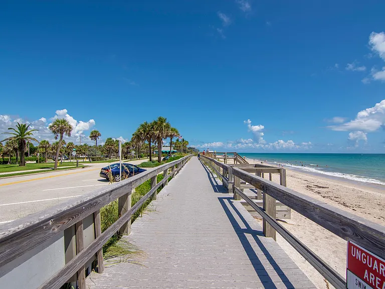 3939 Ocean Dr #302B — Photo 28