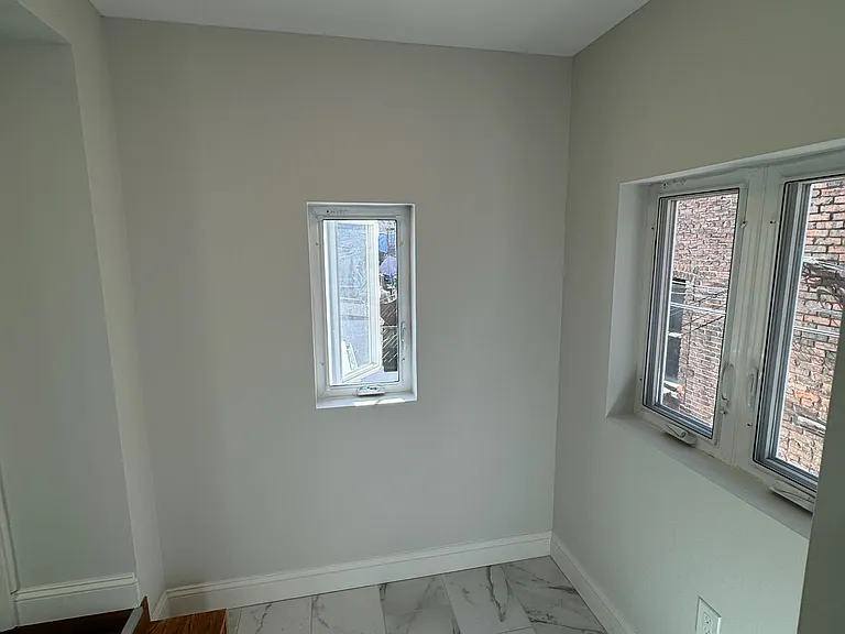 10 S Ann St #D — Photo 8