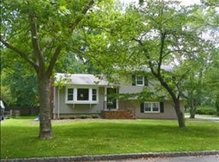 336 Charnwood Rd, New Providence, NJ 07974