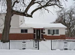 14045 S Claire Blvd, Robbins, IL 60472