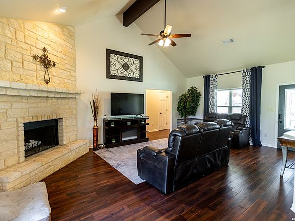 5th image of 1216 Kings Ranch rd