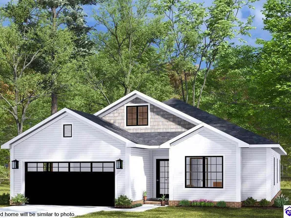 102 Twin Lakes Dr, Vine Grove, KY 40175
