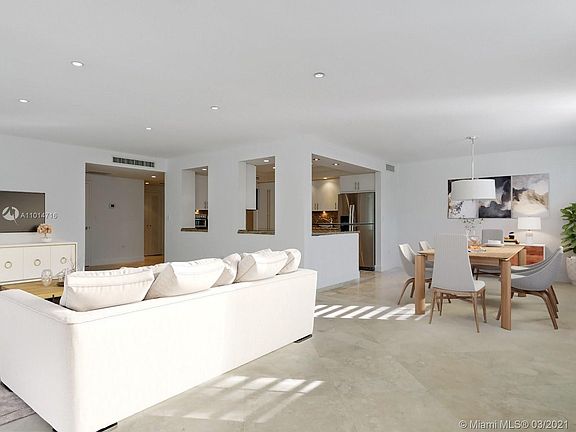 Living Room and Dinning Room (Staged)