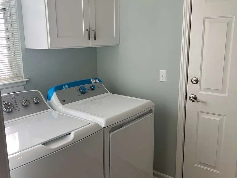 42 Coburn Dr E — Photo 13