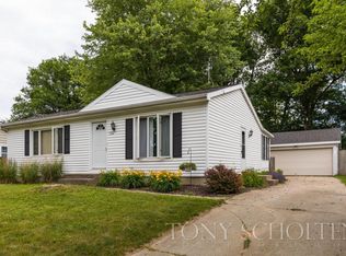 1340 Beckwith Ave NE, Grand Rapids, MI 49505